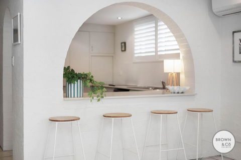 Alice Bayona 7 - Little Cove - Yarra Valley Accommodation 1