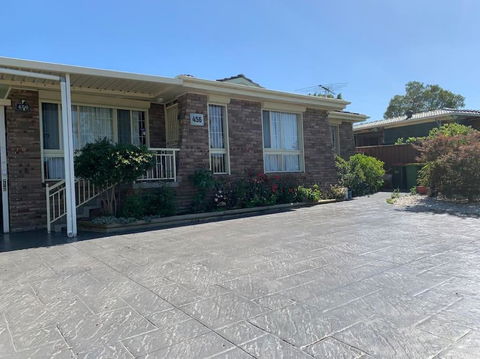 All In 3 Bedrooms,Fairfield West - Yarra Valley Accommodation 2