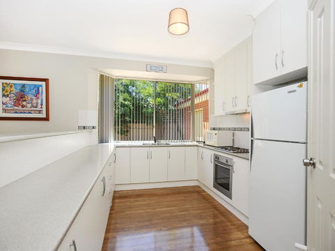 All Seasons Port Elliot Holiday House - Yarra Valley Accommodation 3