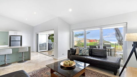 Allagai Bay Apartment Copa - Yarra Valley Accommodation 3