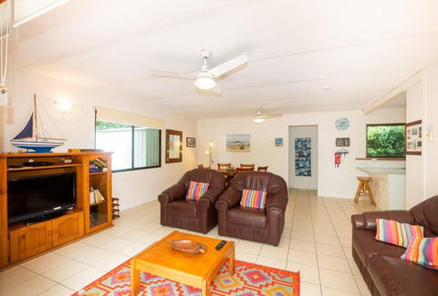 Allamanda Cottage - Close To Beach - Pet Friendly - Yarra Valley Accommodation 0