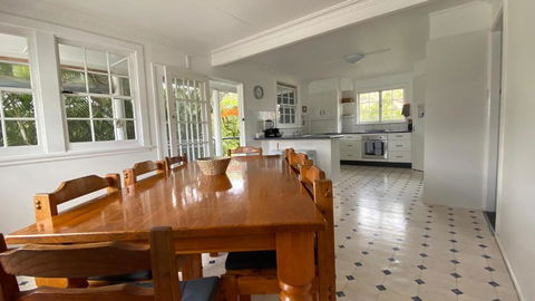 Allamanda House, 3 Willow Street - Yarra Valley Accommodation 2