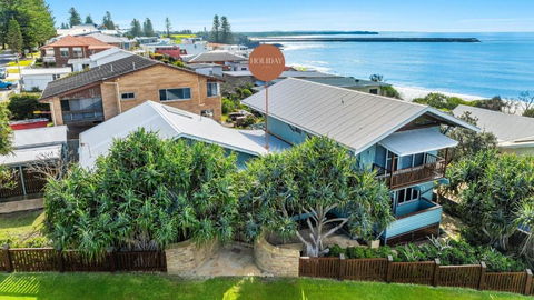 Allawah Cottage - Most Popular Beach House - Yarra Valley Accommodation 0
