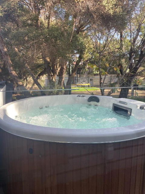 Allure Beach House Rye - Something For Everyone! - Yarra Valley Accommodation 0