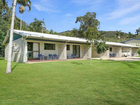 Alma Bay Holiday Unit 4 - Yarra Valley Accommodation 1