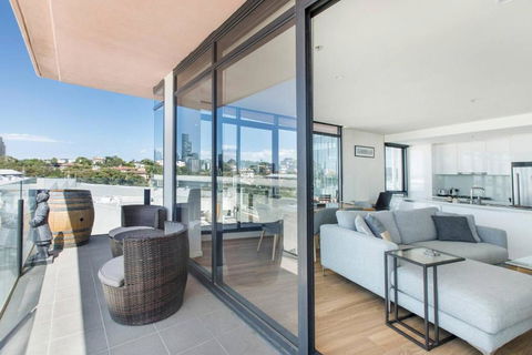 Aloft At Era With Sweeping Balcony Views - Yarra Valley Accommodation 0