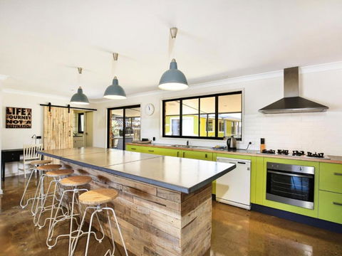 Aloha - Short Drive To Berry & The Beach - Fireplace And Firepit - Yarra Valley Accommodation 3