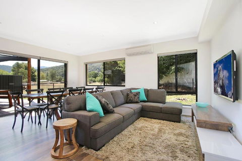 Alpine Knights Stylish Luxury - Yarra Valley Accommodation 2
