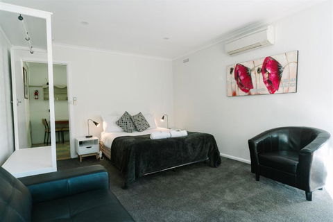 Alpine Riverside Cottages - Yarra Valley Accommodation 2