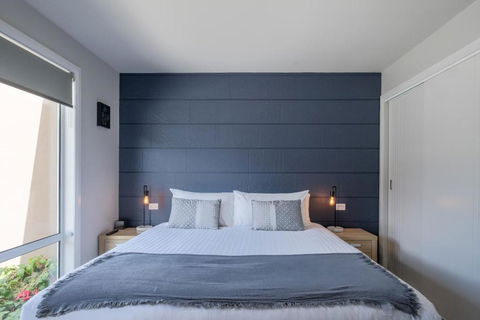 Amaroo 2 - Freycinet Holiday Houses - Yarra Valley Accommodation 4