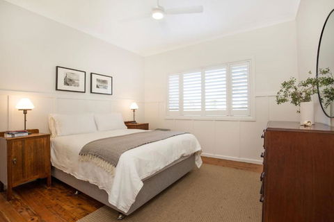 Amaroo - Pet Friendly - 2 Mins Walk To Beach - Outdoor Fireplace - Yarra Valley Accommodation 3