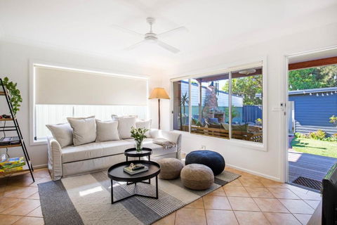 Amaroo - Pet Friendly - 2 Mins Walk To Beach - Outdoor Fireplace - Yarra Valley Accommodation 2