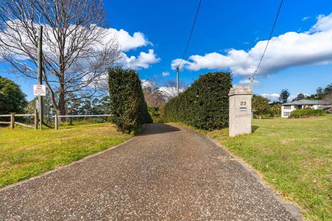 Amazing Acreage Style Living - Yarra Valley Accommodation 3