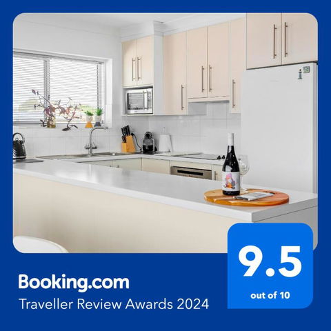 Amazing Ocean Views At This Exclusive 4 BR Holiday Home - Yarra Valley Accommodation 3