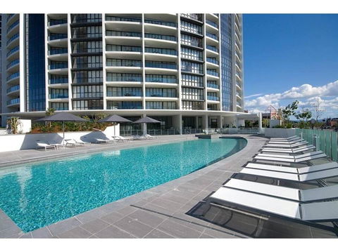 Amazing Sierra Grand Resort 26th Floor - Yarra Valley Accommodation 1