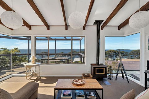 Amazing Views At Hyams Beach - Yarra Valley Accommodation 2