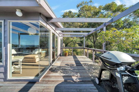Amazing Views At Hyams Beach - Yarra Valley Accommodation 4