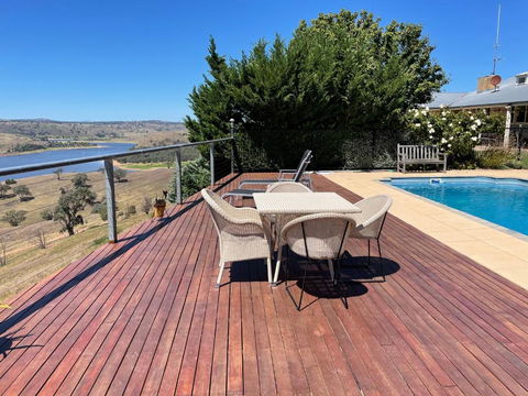 Amazing Views Pet Friendly Bed And Breakfast - Yarra Valley Accommodation 3