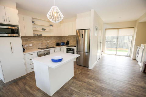 Amber Mist Villa - Two - Yarra Valley Accommodation 4
