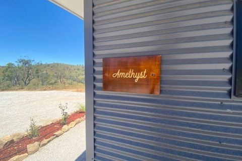 Amethyst - 1 Bed With Hot Tub - Kundalini Lodge - Yarra Valley Accommodation 4
