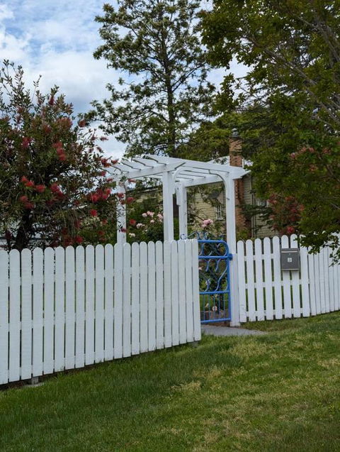 Amiens Cottage. Queenslander, Charming, Central. - Yarra Valley Accommodation 2
