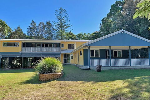 AMITY PINES - Yarra Valley Accommodation 0
