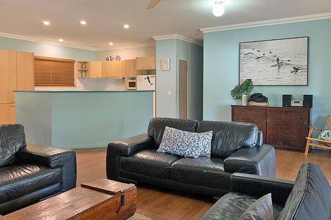 AMITY PINES - Yarra Valley Accommodation 3
