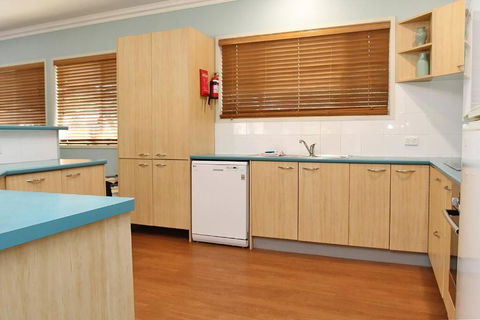 AMITY PINES - Yarra Valley Accommodation 4