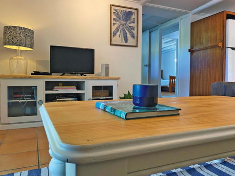AMITY POINT WATERFRONT CABINS- TAMDHU - Yarra Valley Accommodation 4