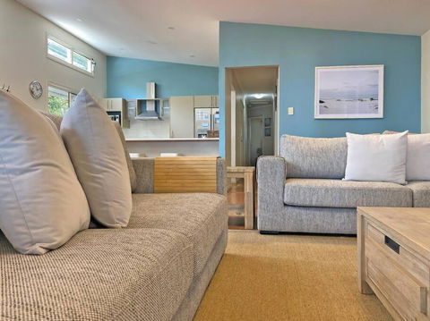 AMITY SEASIDE - Yarra Valley Accommodation 4