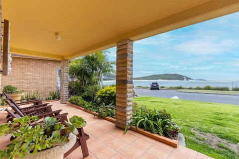 Anchored At Fingal Bay 80 Marine Drive - Yarra Valley Accommodation 0