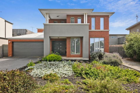 Anderson Coastal Getaway - Yarra Valley Accommodation 0