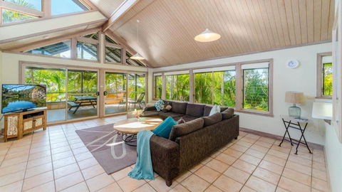 Angourie Palms - Yarra Valley Accommodation 0
