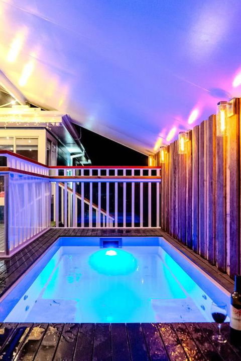 Anna Bay Beach House With Plunge Pool, Air Hockey, PS4, Close To Shops - Yarra Valley Accommodation 3