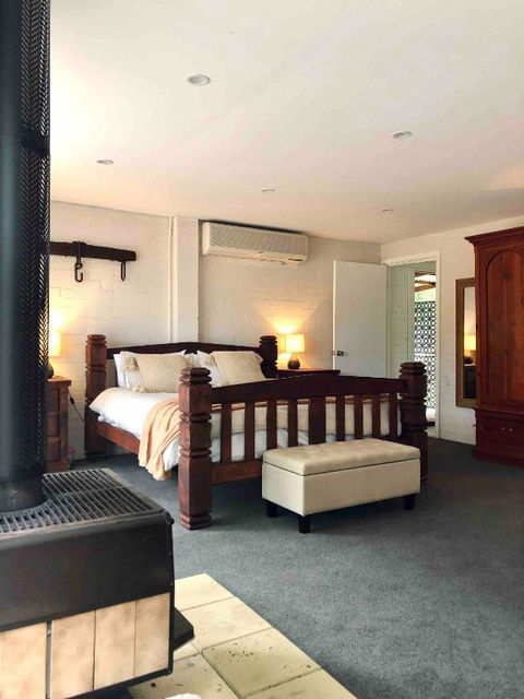 Annies Barn, Fitzroy Falls - Yarra Valley Accommodation 3