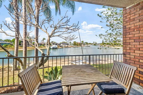 Anjuna, 2 Bedroom Apartment On Canal - Yarra Valley Accommodation 1