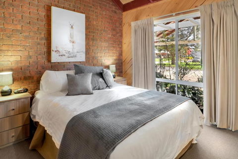 All Seasons Mansfield - Yarra Valley Accommodation 2