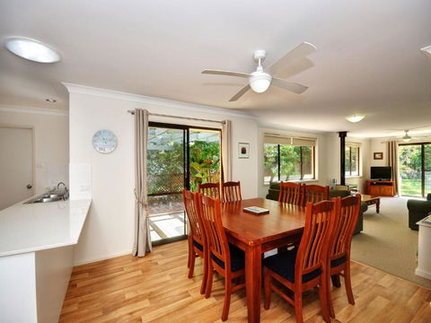 All Decked Out - Yarra Valley Accommodation 2