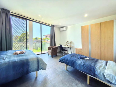 Aircon And Private Bathroom Walk To Train Station With Free Wifi Kitchen And Laundry - Yarra Valley Accommodation 2