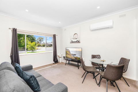 Altus Wagga Apartments - Yarra Valley Accommodation 1