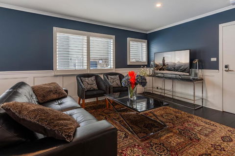 Apartment 5 - The Stables Perisher - Yarra Valley Accommodation 2