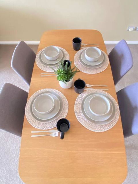 Apartment In Chiswick With Pool, Sauna & Gym - Yarra Valley Accommodation 2