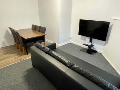 Apartment In The Centre Of Cooma - Yarra Valley Accommodation 0