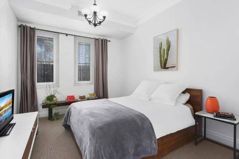 Apartment On Balmoral Beach Hill - Yarra Valley Accommodation 0
