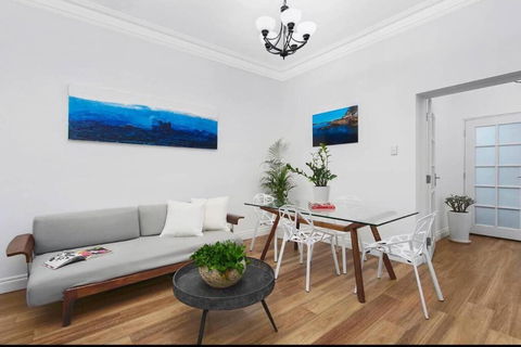 Apartment On Balmoral Beach Hill - Yarra Valley Accommodation 4