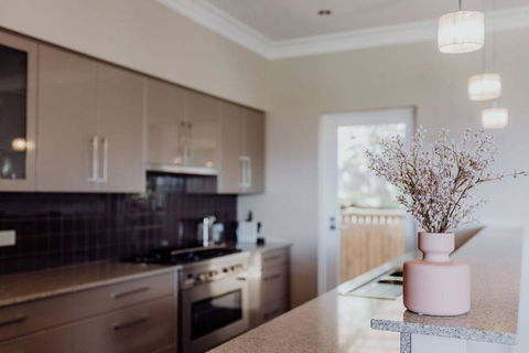 Apartment On James - Yarra Valley Accommodation 3