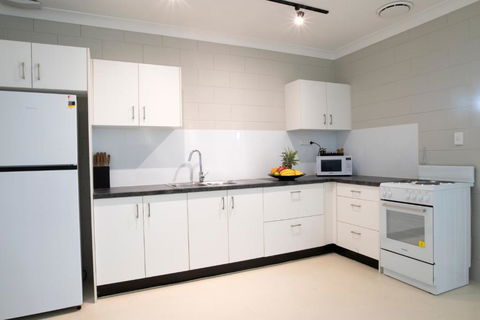 Apartments At Mission Beach - Yarra Valley Accommodation 2
