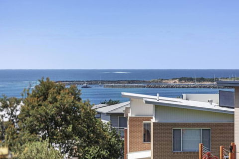 Apollo Bay Getaway - Yarra Valley Accommodation 2