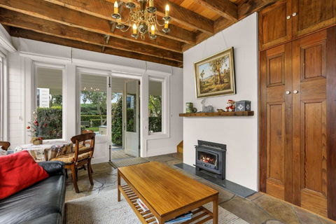 Apollo Bay Guesthouse - Yarra Valley Accommodation 2