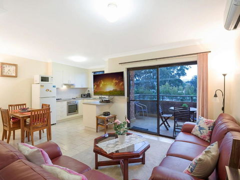 Apollo Unit 8 1st Floor - Yarra Valley Accommodation 0
